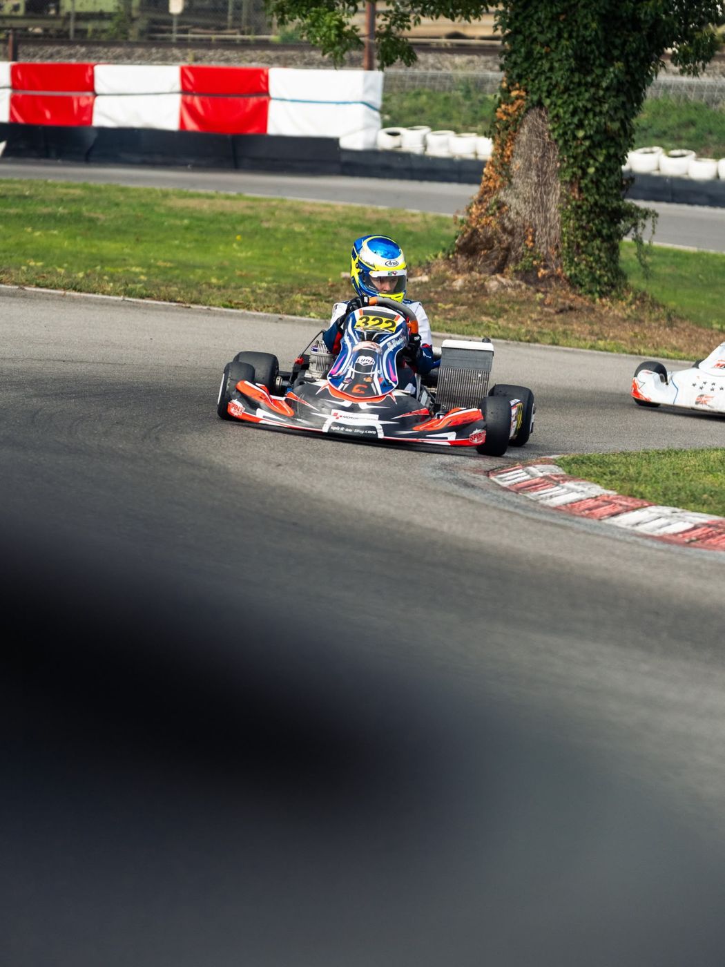 Le kart 322 dans un virage